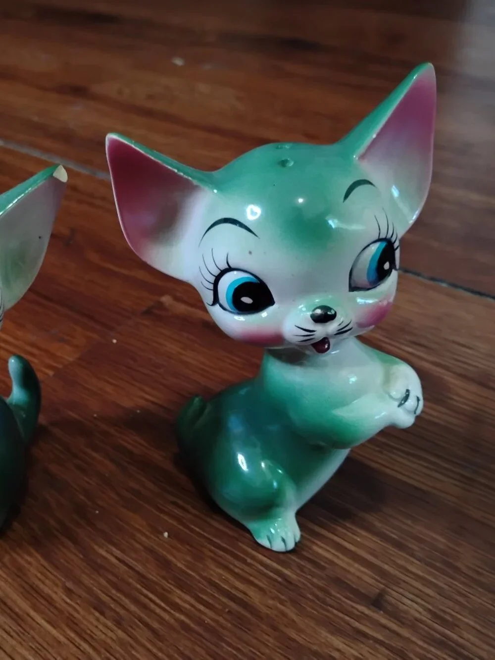 Vintage BP Products Green Cat Shaker Set Japan Anthropomorphic